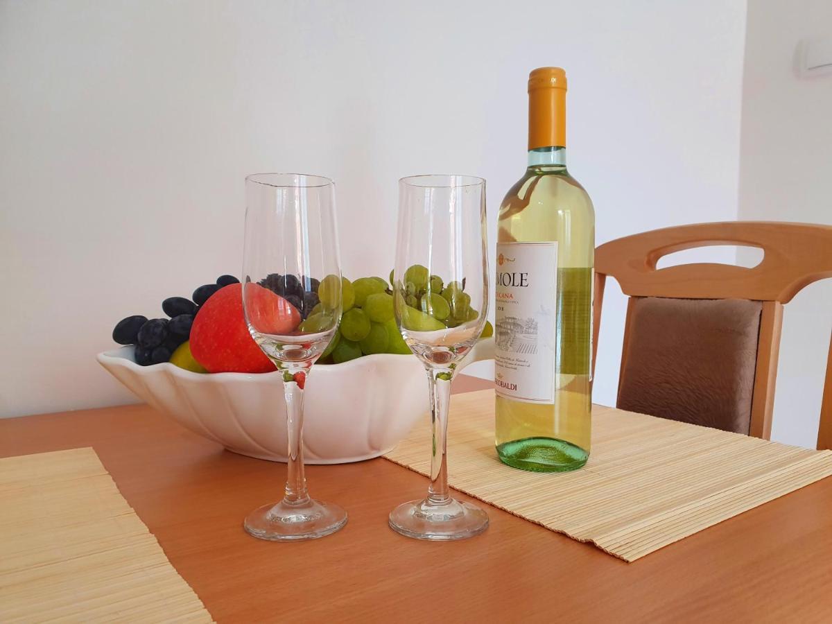 Nilena Apartmani Smederevo Esterno foto