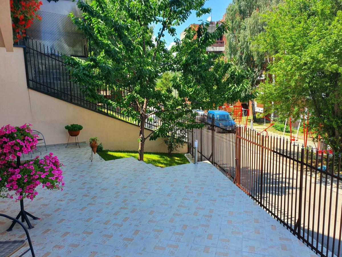 Nilena Apartmani Smederevo Esterno foto