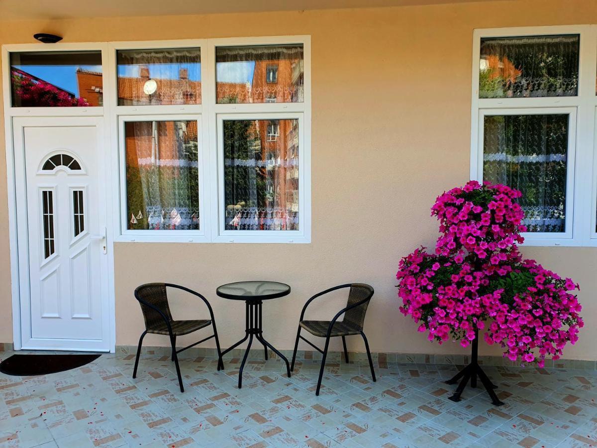 Nilena Apartmani Smederevo Esterno foto