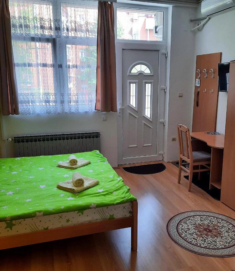 Nilena Apartmani Smederevo Esterno foto